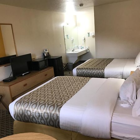 Vermilion Inn Канаб Экстерьер фото